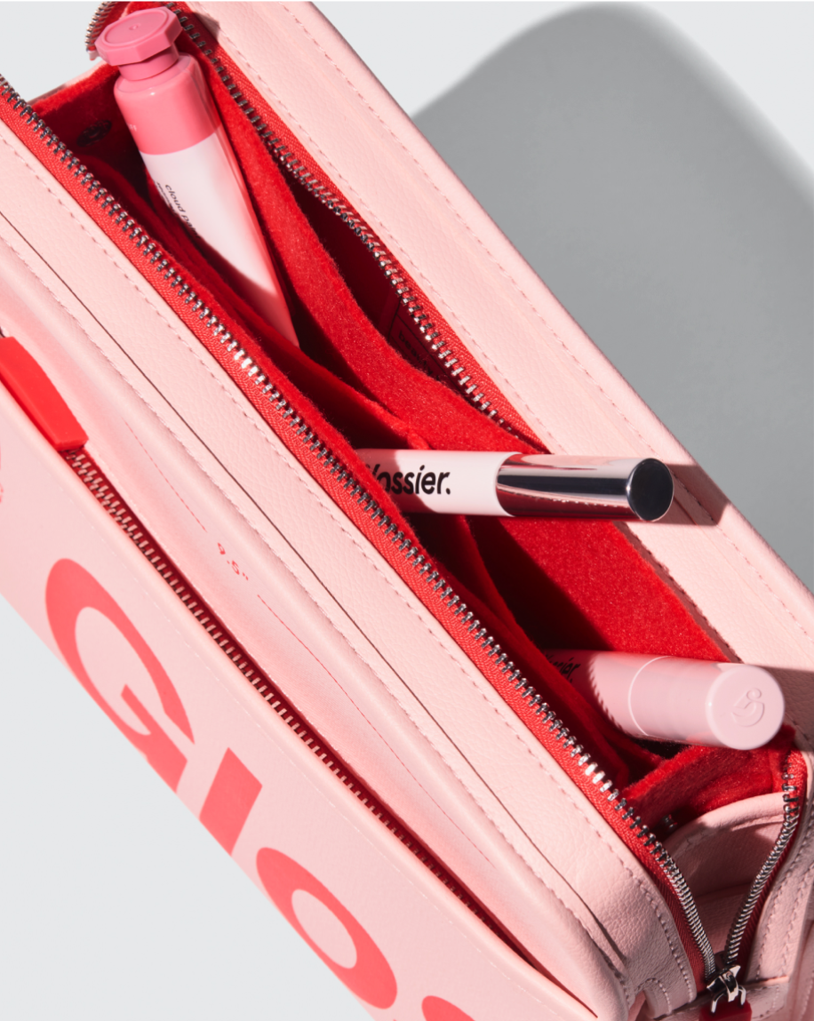 SRC_7A6914BE16CF8C77 The Beauty Bag