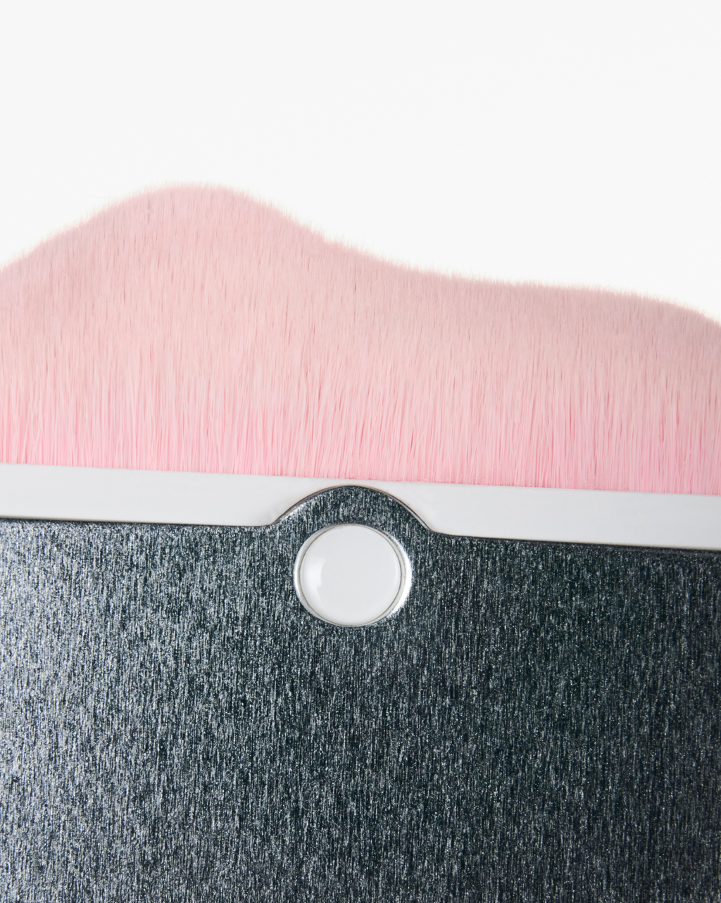 SRC_A8FDCA538373D745 Stretch Face Brush